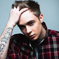 Biography KReeD