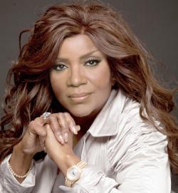 Biography Gloria Gaynor