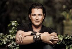 Biography Carlos Vives