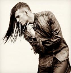 Photo Tooji