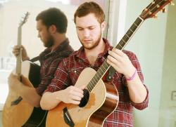 Biography Phillip Phillips