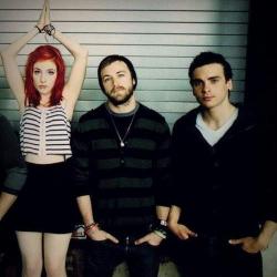 Biography Paramore