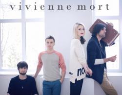Biography Vivienne Mort