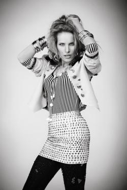 Biography Mariya
