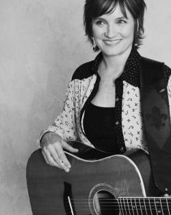 Biography Christine Albert