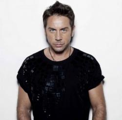 Biography Giorgos Mazonakis