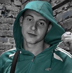 Biography M()eSTRo