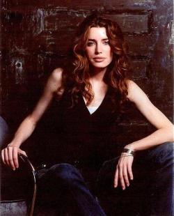 Biography Dana Glover
