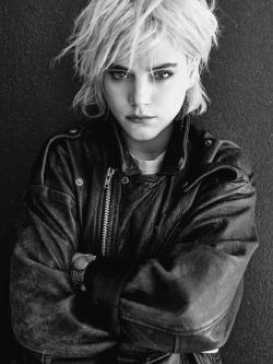 Biography SoKo