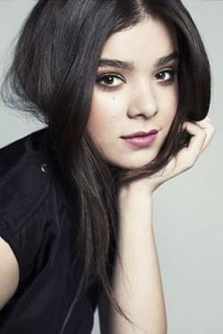 Biography Hailee Steinfeld