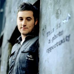 Biography Tim Hughes