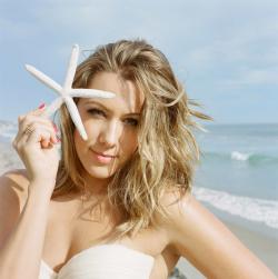 Biography Colbie Caillat