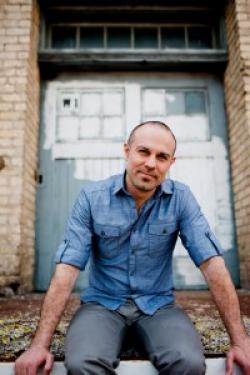 Biography Jeff Deyo