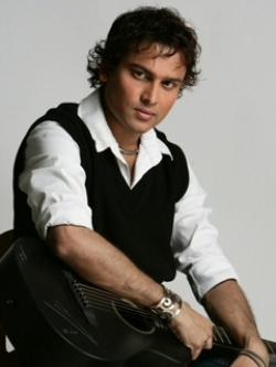 Biography Zubeen Garg