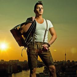 Biography Andreas Gabalier