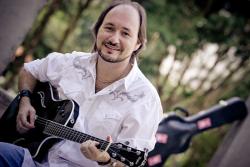 Biography David Quinlan