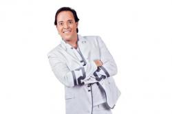 Biography André Valadão