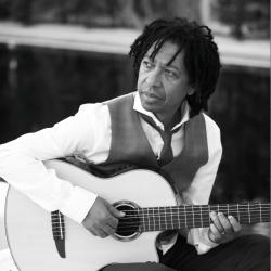 Biography Djavan