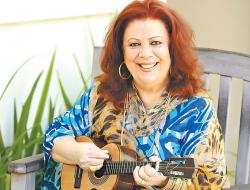 Biography Beth Carvalho