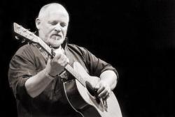 Biography Eric Bogle