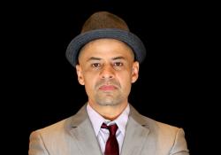 Biography Sérgio Brito