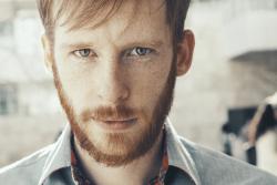 Biography Kevin Devine