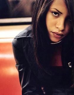 Biography Aaliyah