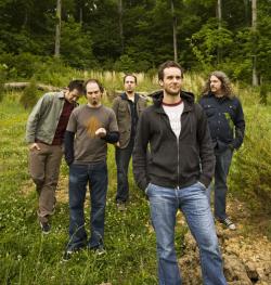 Biography Carbon Leaf