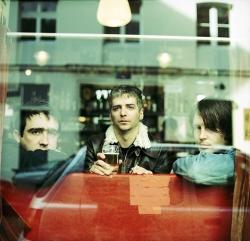 Biography I Am Kloot