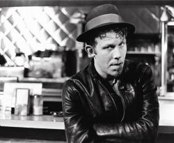 Biography Tom Waits